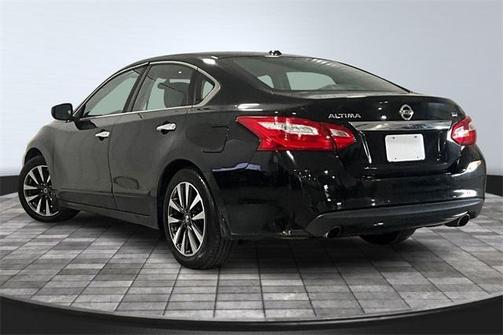2016 Nissan Altima 2.5 SV