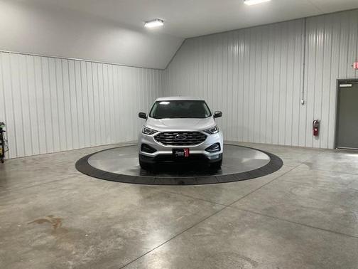 2019 Ford Edge SE