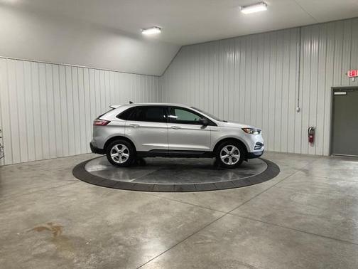 2019 Ford Edge SE
