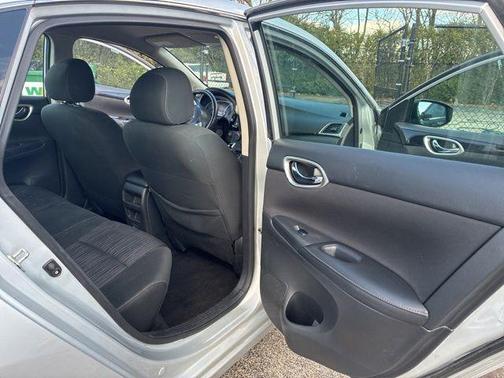 Brilliant Silver Metallic 2019 Nissan Sentra SV