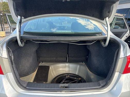 Brilliant Silver Metallic 2019 Nissan Sentra SV