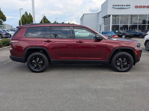 2025 Jeep Grand Cherokee L Altitude