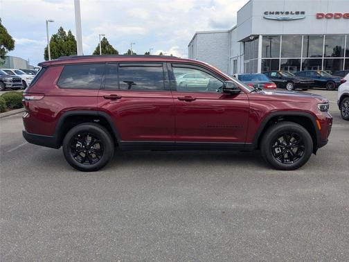 2025 Jeep Grand Cherokee L Altitude