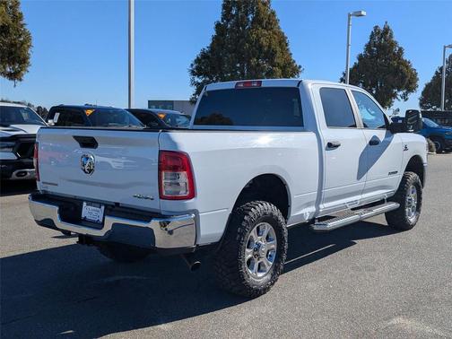 2024 RAM 2500 Big Horn Crew Cab 4x4 6'4' Box