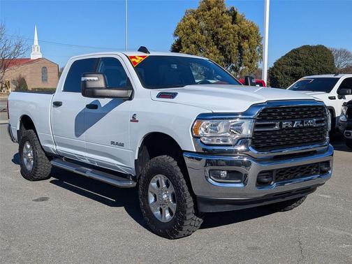 2024 RAM 2500 Big Horn Crew Cab 4x4 6'4' Box