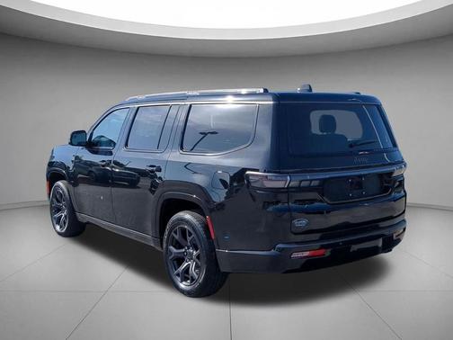 High Gloss Black 2026 Jeep Grand Wagoneer Limited Altitude 4x4
