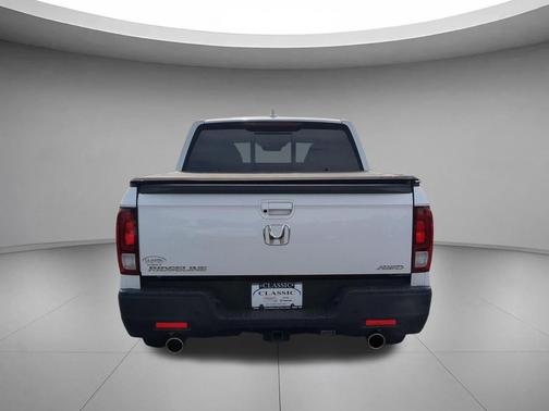 Platinum White Pearl 2023 Honda Ridgeline RTL-E
