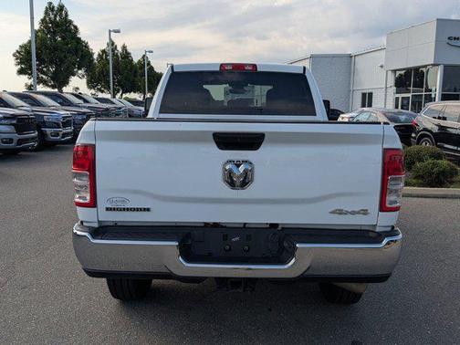 2023 RAM 2500 Big Horn Crew Cab 4x4 6'4' Box