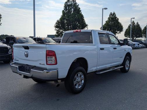 2023 RAM 2500 Big Horn Crew Cab 4x4 6'4' Box
