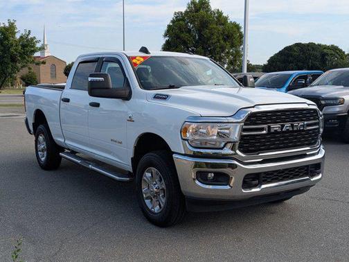 2023 RAM 2500 Big Horn Crew Cab 4x4 6'4' Box