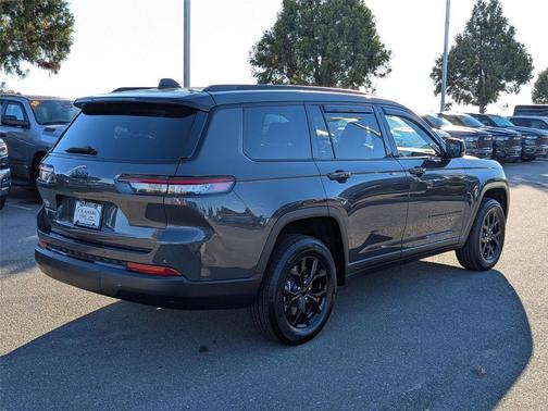 2025 Jeep Grand Cherokee L Altitude
