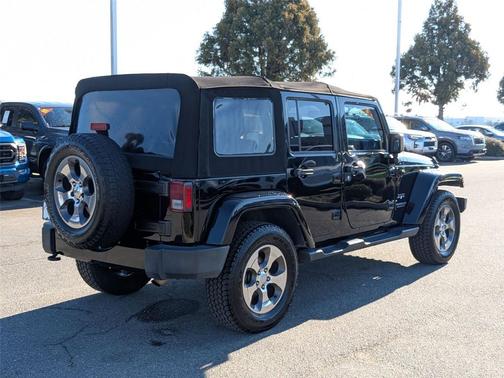 2017 Jeep Wrangler Unlimited Sahara
