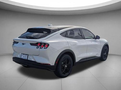2022 Ford Mustang Mach-E Select