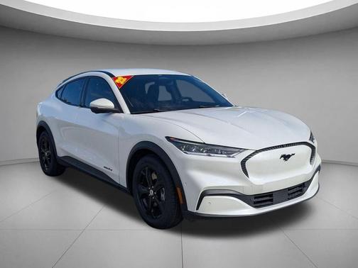2022 Ford Mustang Mach-E Select
