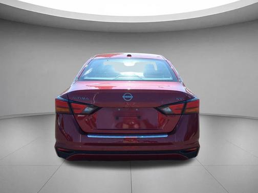 Scarlet Ember Tintcoat 2023 Nissan Altima 2.5 SV