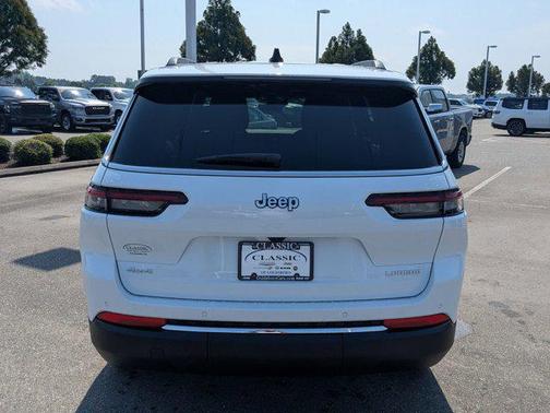 2025 Jeep Grand Cherokee L Laredo