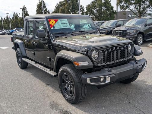 2025 Jeep Gladiator Sport