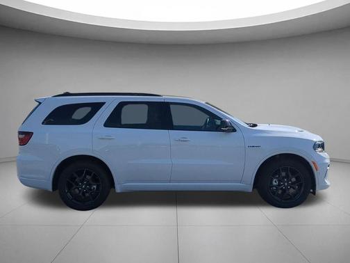 DB Black Clearcoat 2026 Dodge Durango GT Plus