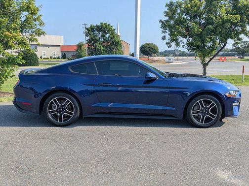 2019 Ford Mustang EcoBoost