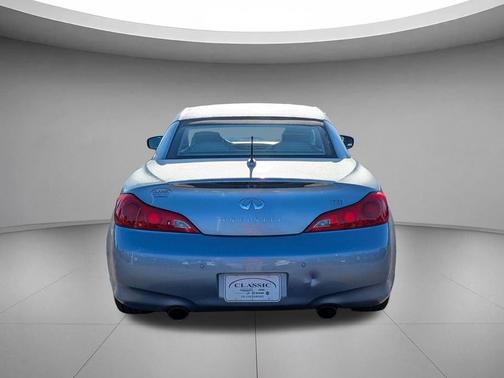 2012 INFINITI G37 Base