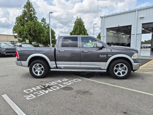 Granite Crystal Metallic Clearcoat 2015 RAM 1500 Laramie
