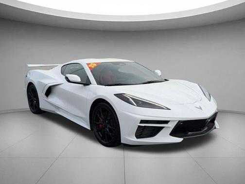 2025 Chevrolet Corvette Stingray w/2LT