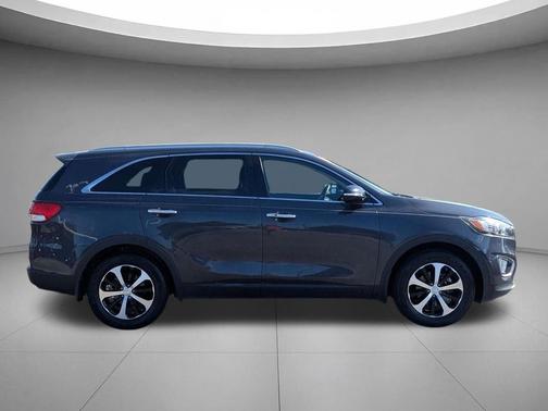 Platinum Graphite 2016 Kia Sorento EX