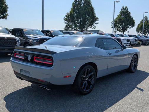 2022 Dodge Challenger R/T