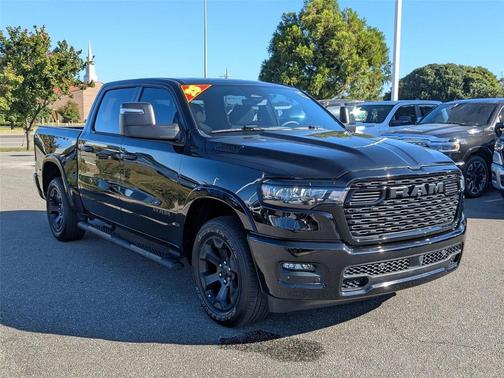 2025 RAM 1500 Big Horn/Lone Star