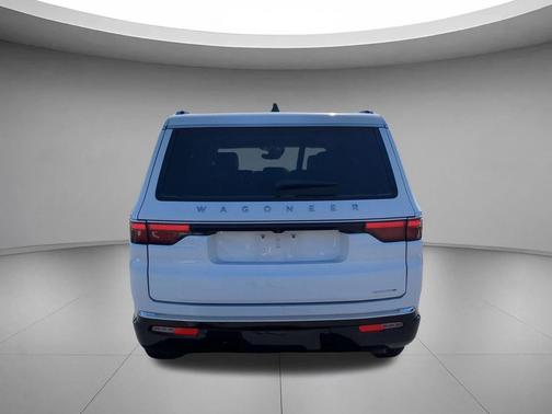 Bright White Clearcoat 2024 Jeep Wagoneer Series II 4x2