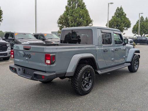 2025 Jeep Gladiator High Tide