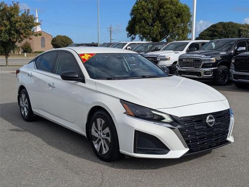 2024 Nissan Altima S FWD