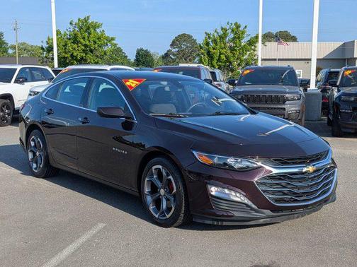 2021 Chevrolet Malibu FWD LT