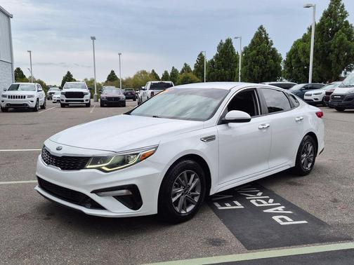 Snow White Pearl 2020 Kia Optima LX