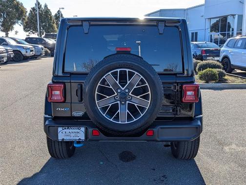 2023 Jeep Wrangler 4xe Sahara
