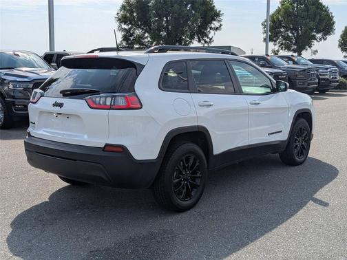 2023 Jeep Cherokee Altitude