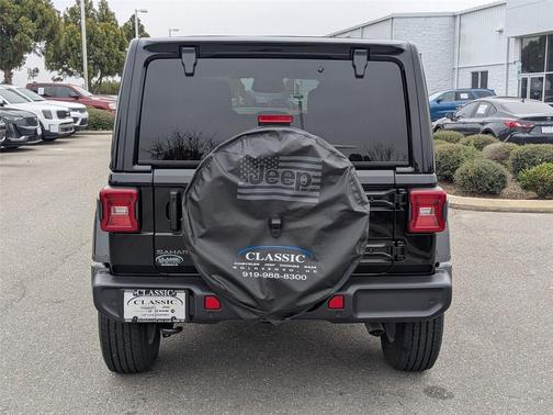 2026 Jeep Wrangler 4-Door Sahara 4x4