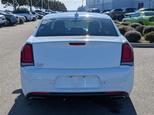 2015 Chrysler 300 S