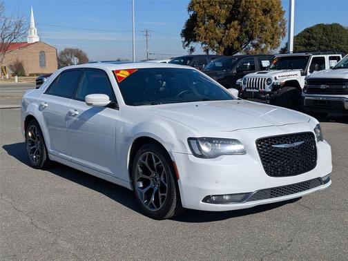 2015 Chrysler 300 S