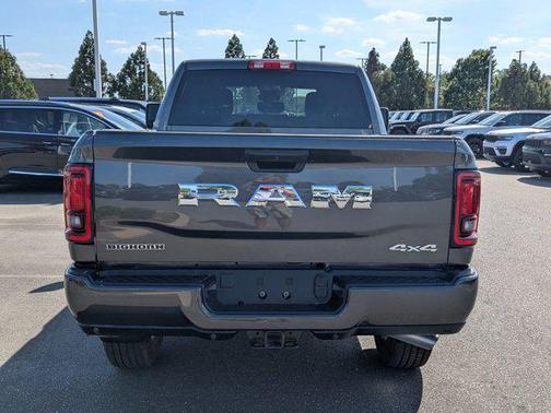 2025 RAM 2500 Big Horn Crew Cab 4x4 6'4' Box