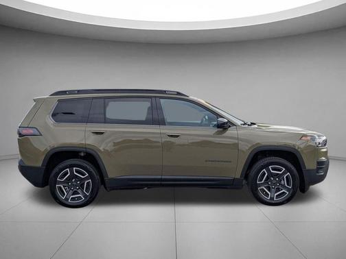 '41 2026 Jeep Cherokee Laredo 4x4