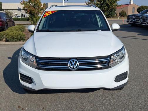 2017 Volkswagen Tiguan 2.0T Wolfsburg Edition