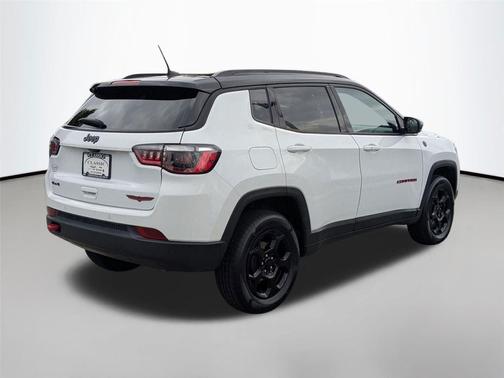 2023 Jeep Compass Trailhawk
