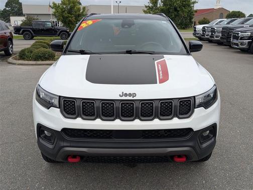 2023 Jeep Compass Trailhawk