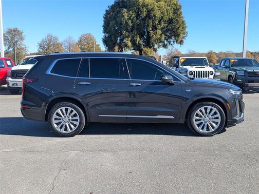 2020 Cadillac XT6 Premium Luxury FWD