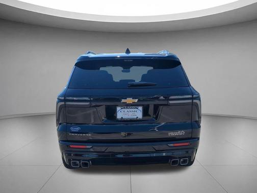 Mosaic Black Metallic 2026 Chevrolet Traverse High Country