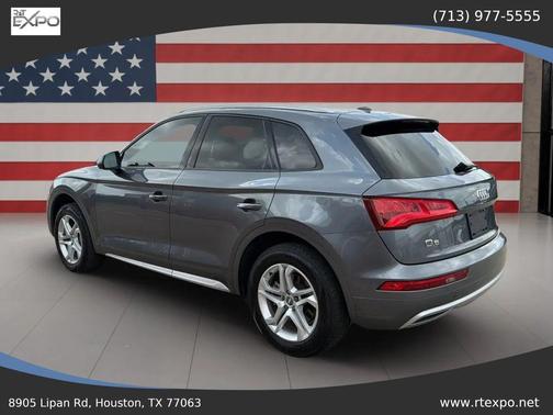 Gray 2018 Audi Q5 2.0T Premium
