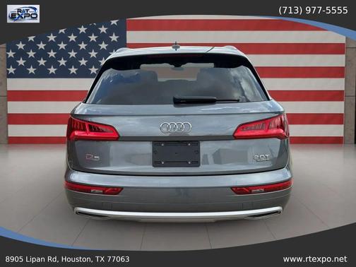 Gray 2018 Audi Q5 2.0T Premium