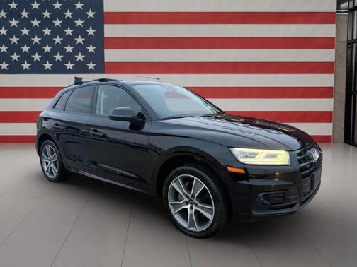2019 Audi Q5 45 Premium