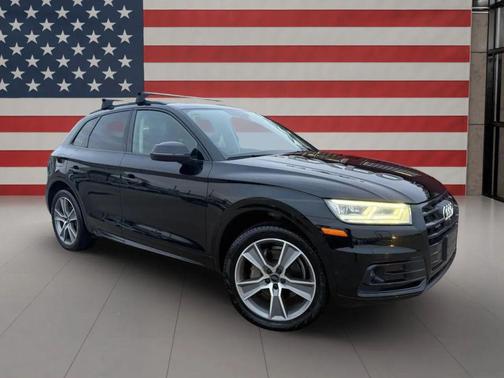 2019 Audi Q5 45 Premium